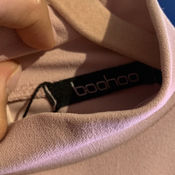 BEAUTIFUL BOOHOO dress for a night out or winter wedding - Picture 4 of 5